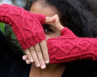 Fingerless Mittens "Oden's Mitts"  knitting pattern PDF download suitable for advanced knitters, eye catcher, diy holiday gift