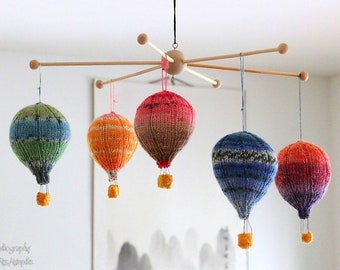 Hot air balloons knitting pattern PDF, mobile hangers, diy gift and decoration, gift for kids and adults, baby shower