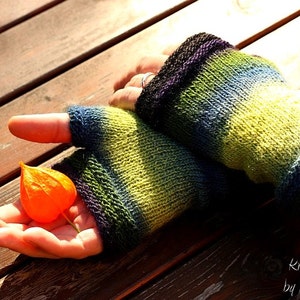 Fingerless Mittens knitting pattern PDF download, easy pattern for beginners and advanced knitters image 5