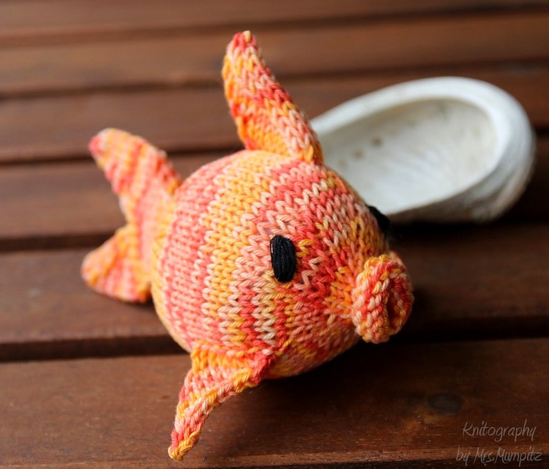 Amigurumi fish knitting pattern PDF for beginners and advanced knitters, spring gift and decoration, gift for kids and adults image 4