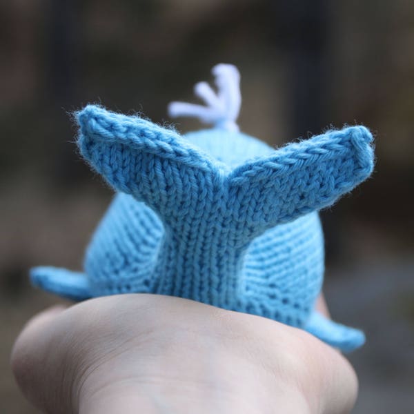 Whale toy knitting pattern, easy toy knitting pattern PDF download, cute DIY toy pattern