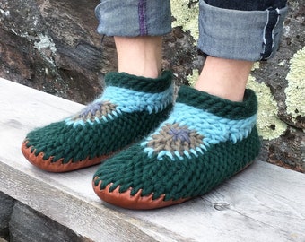 Men's Forest Green Merino Wool House Slippers: Fur-Lined Leather Sole Eco-Friendly Comfort