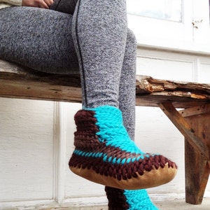Cozy Boho Fur-Lined Leather Sole House Slippers - Handmade in Canada, Eco-Friendly Comfort bild 2