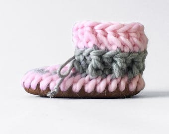 Pink Merino Wool Baby Booties: Crocheted Leather Sole Slippers with Fur Lining