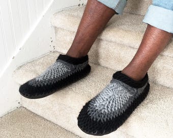Handmade Merino Wool Slippers with Shearling Lining & Leather Sole - Cozy, Warm, and Soft Knit Slippers for Ultimate Comfort and Durability