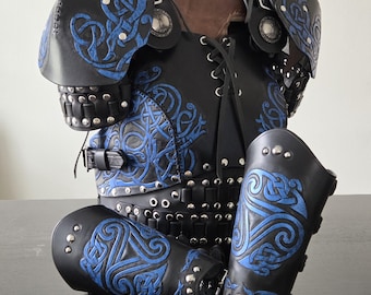 Ladies Leather Armor | Female Armor |  Cuirass | Corset | Pauldrons | Breastplate | ShieldMaiden Viking Medieval Renaissance costuming