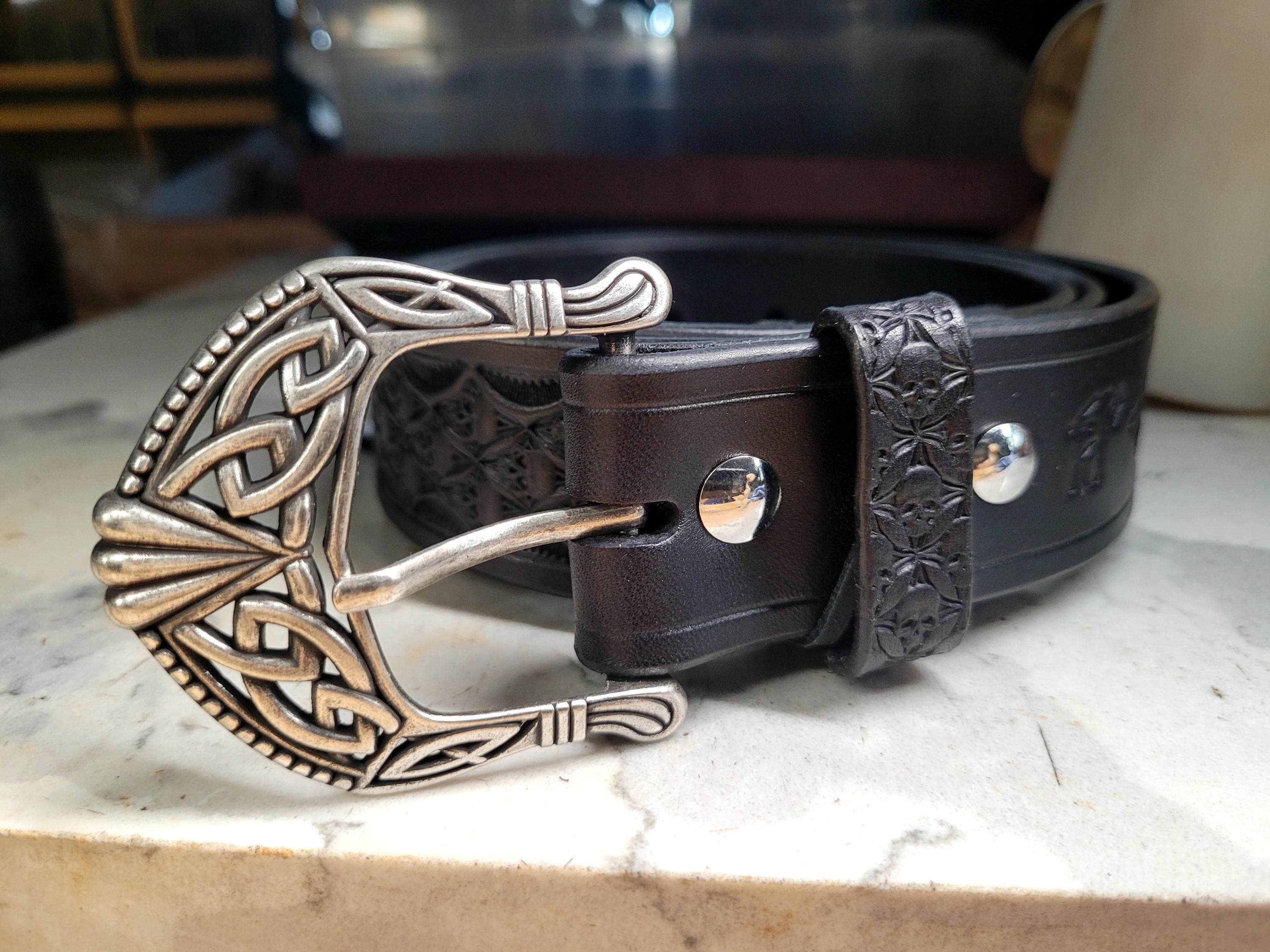 Black Leather Skulls Men display picture 2