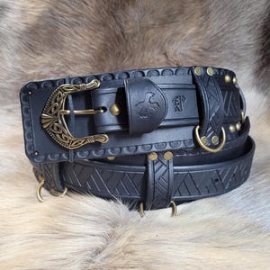 Leather Belt | Waist Belt | Deluxe Celtic UtilityBelt | Heavy Belt | Vikings Belt | Medieval Cosplay Larp Renfaire Costuming