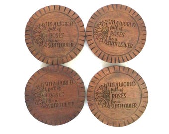 Juego de 4 posavasos de madera con diseño de girasol