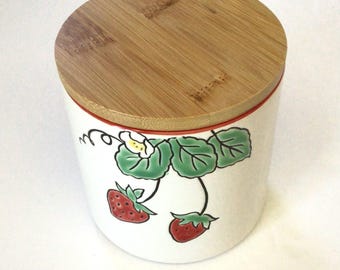 Strawberry Design Ceramic Storage Jar Laser With Wood Lid