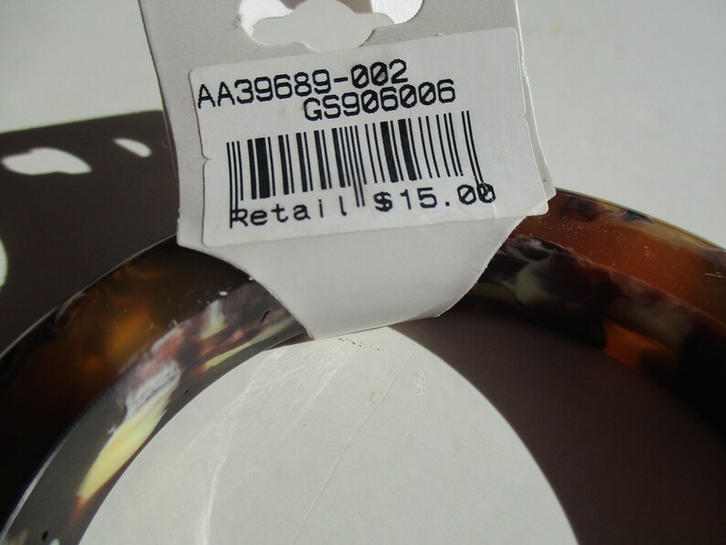 Vintage Lucite Bangle New Old Stock NOS