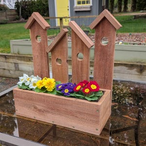 Einfaches DIY Faux Vogelhaus Cedar Planter Box: Holzbearbeitungsprojekt für Anfänger (PDF-Plan)