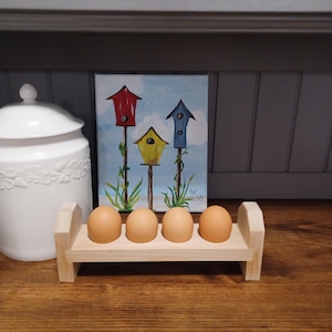 Farmhouse 4 Egg Stand Plan: Beginner Woodworking Project (PDF Download
