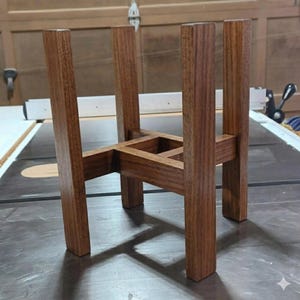 Easy DIY Plant Stand Plan: Beginner Woodworking Project (PDF Download)