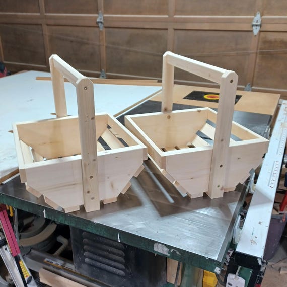 Easy DIY Gathering Basket Plan: Beginner Woodworking Project (PDF Download)