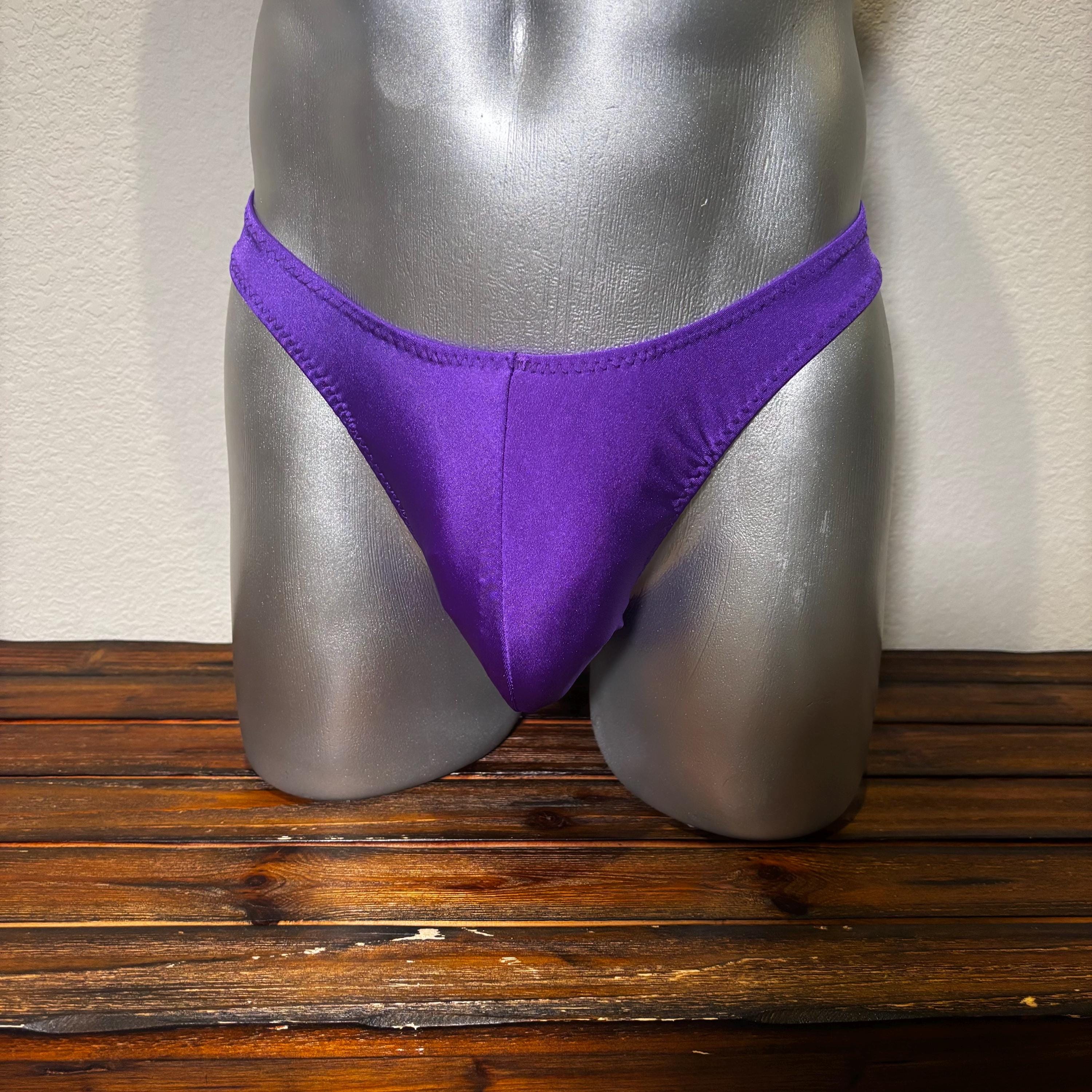 Slip Uomo Vita Alta In Nylon Ed Elastan, Lucidi E Morbidi. Mutande Classiche, Taglia Regolare. Pacco Senza Etichetta.