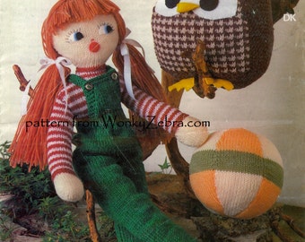 Wzór na robótkę na drutach w stylu vintage: lalka i sowa, PDF 522 z ToyPatternLand i WonkyZebra