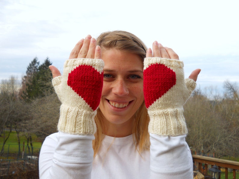 Heart in Hands Fingerless Gloves, Heart Gloves, Gifts for Lovers, Love You Gloves, Valentines Gifts for Women, Fingerless Mittens image 2