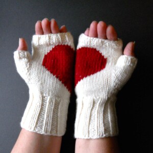 Heart in Hands Fingerless Gloves, Heart Gloves, Gifts for Lovers, Love You Gloves, Valentines Gifts for Women, Fingerless Mittens image 3