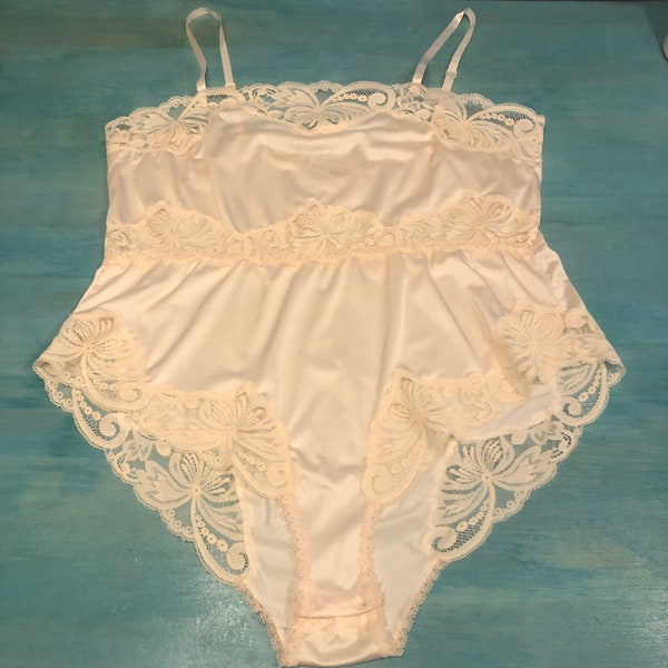 Vintage WonderMaid Non Cling Teddy Lingerie Cream Off White Natural Size 38 Style 3947