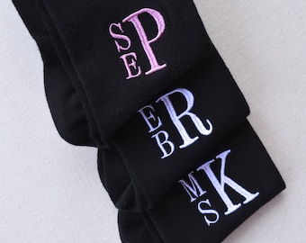 Monogrammed socks for men/Personalized socks /grooms gift set for weddings/groomsmen gift set/personalized socks for men/Dress socks for men