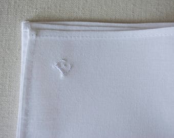 Pochette de costume personnalisée pour garçons d'honneur/coton/pochette à monogramme,cadeau pour homme d'honneur,blanc sur blanc,cadeau de Noël pour mari