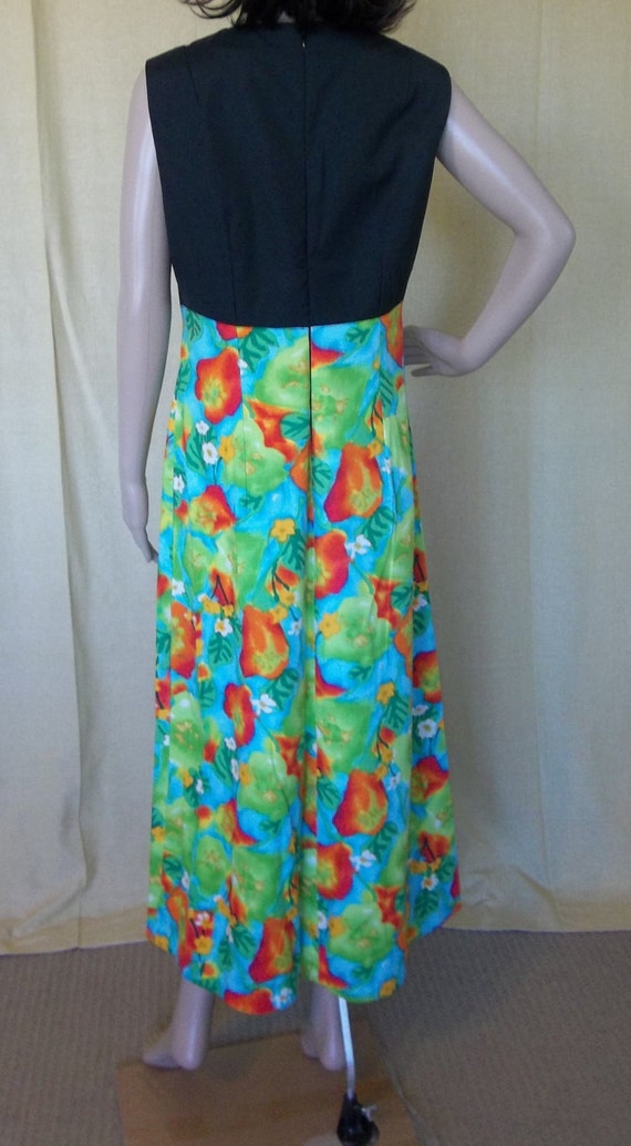 RETRO 1970s Bold BRIGHT Print Maxi Dress Hand Mad… - image 3