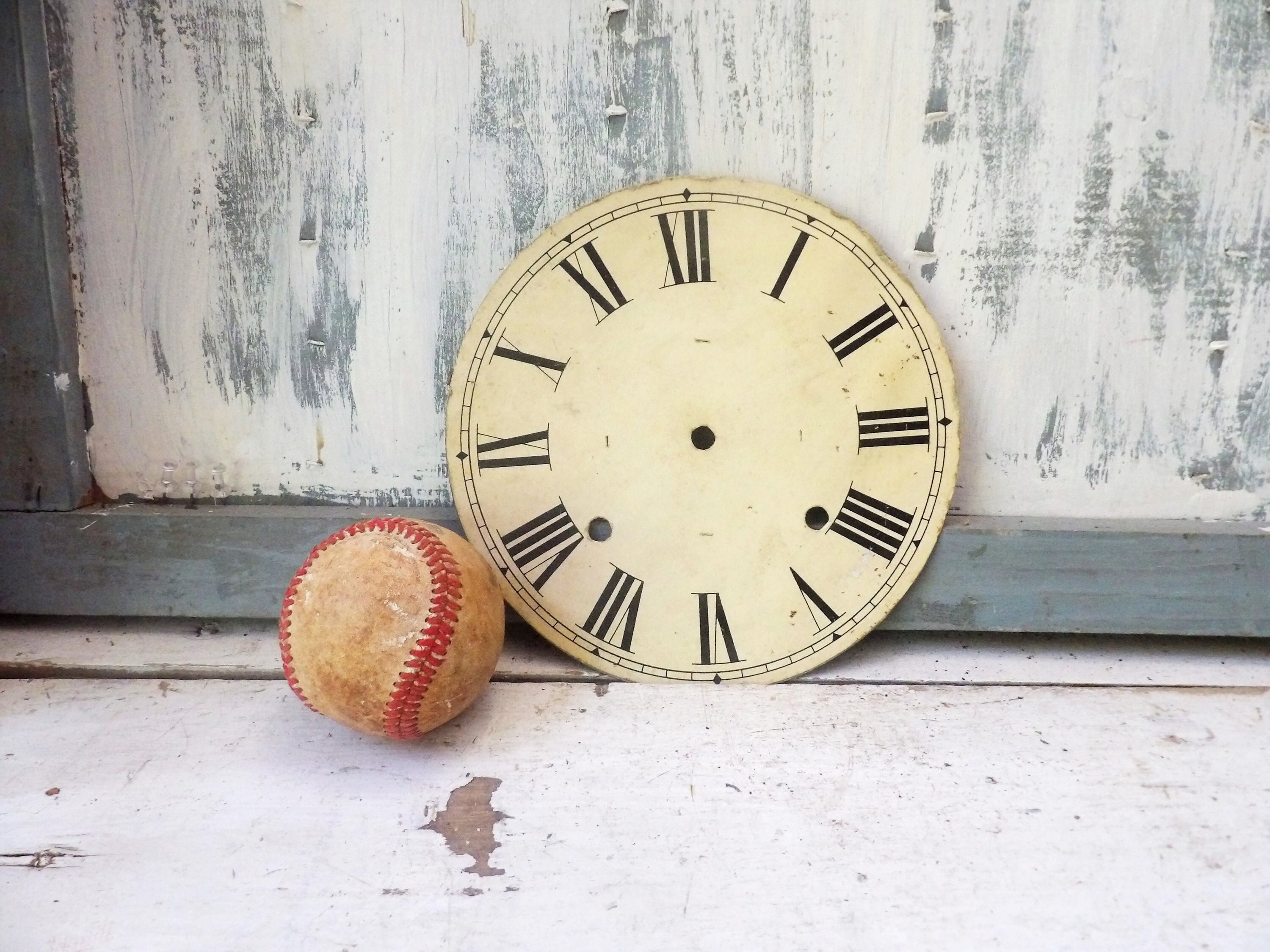 Antique Clock Face Without Hands