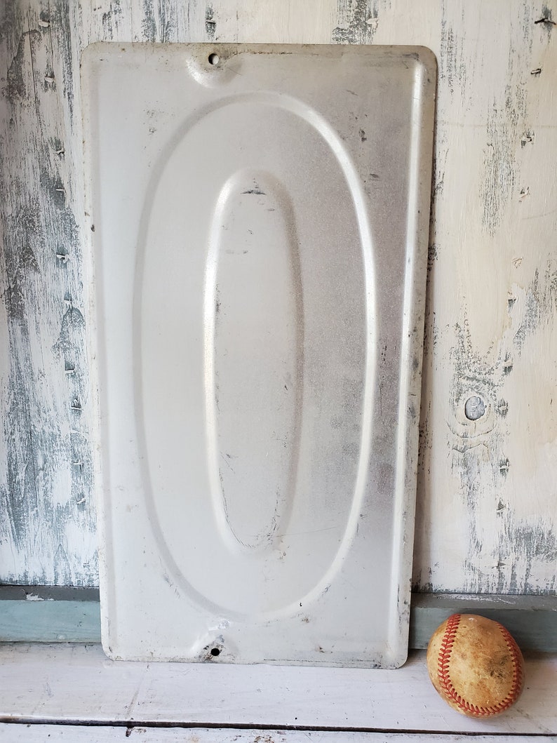 19 inch metal 0 Vintage gas station embossed number zero sign Large red white aluminum number N12