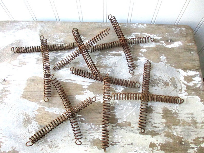 12 vintage bed spring connectors 6 pairs rusty springs tension bedsprings for upcycling or projects Farmhouse Industrial image 2
