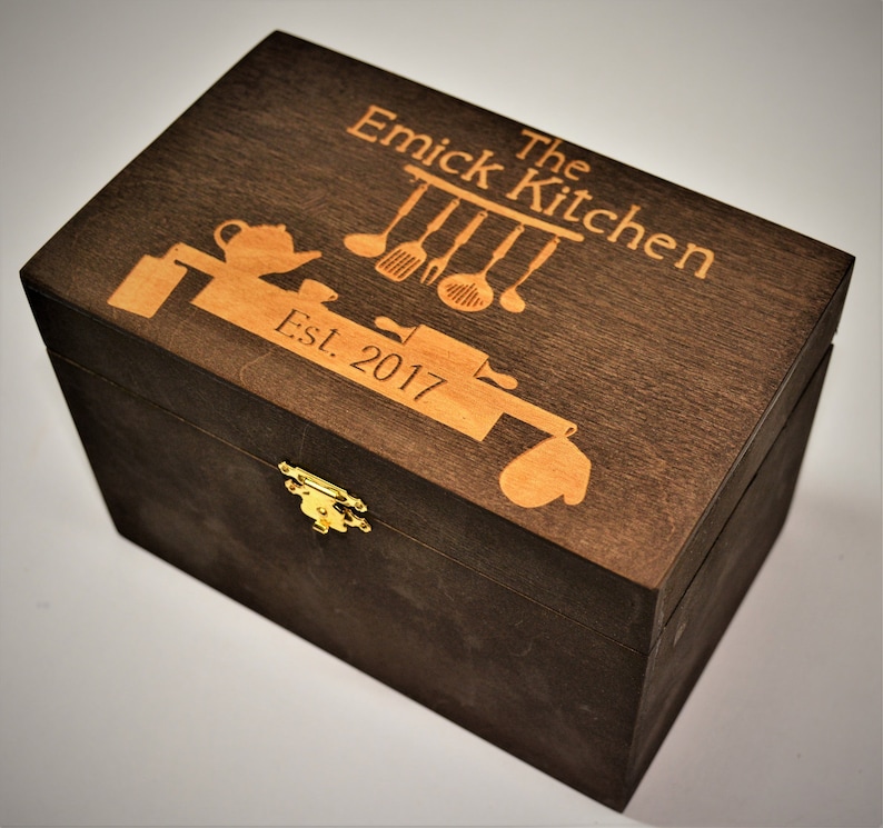 Custom Engrved Wooden Recipe Box. Walnut Stain Wood Box Personalized and engraved holds 4x6 Recipe Cards image 4