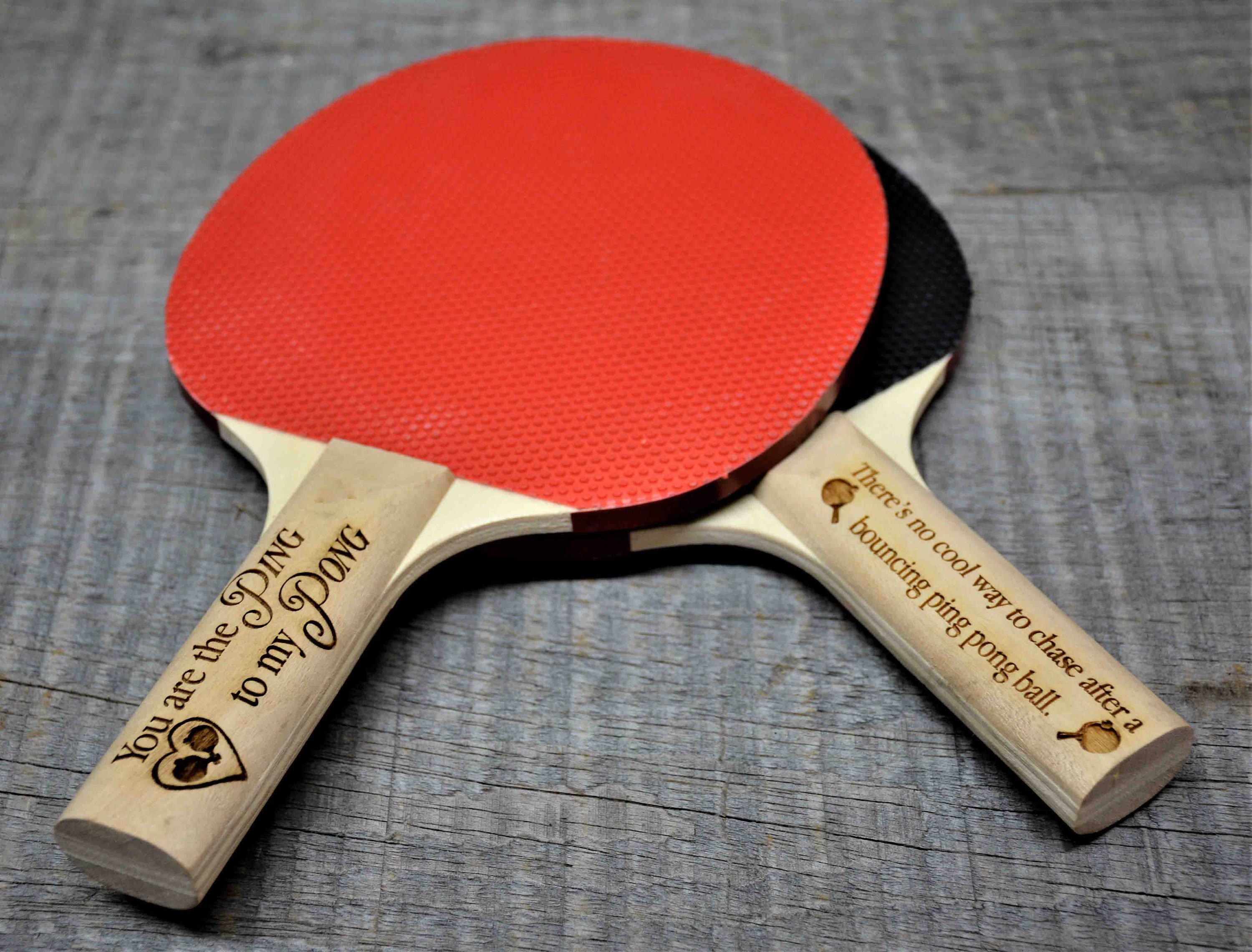 Raquette de ping-pong personnalisée tout texte gravé gratuitement