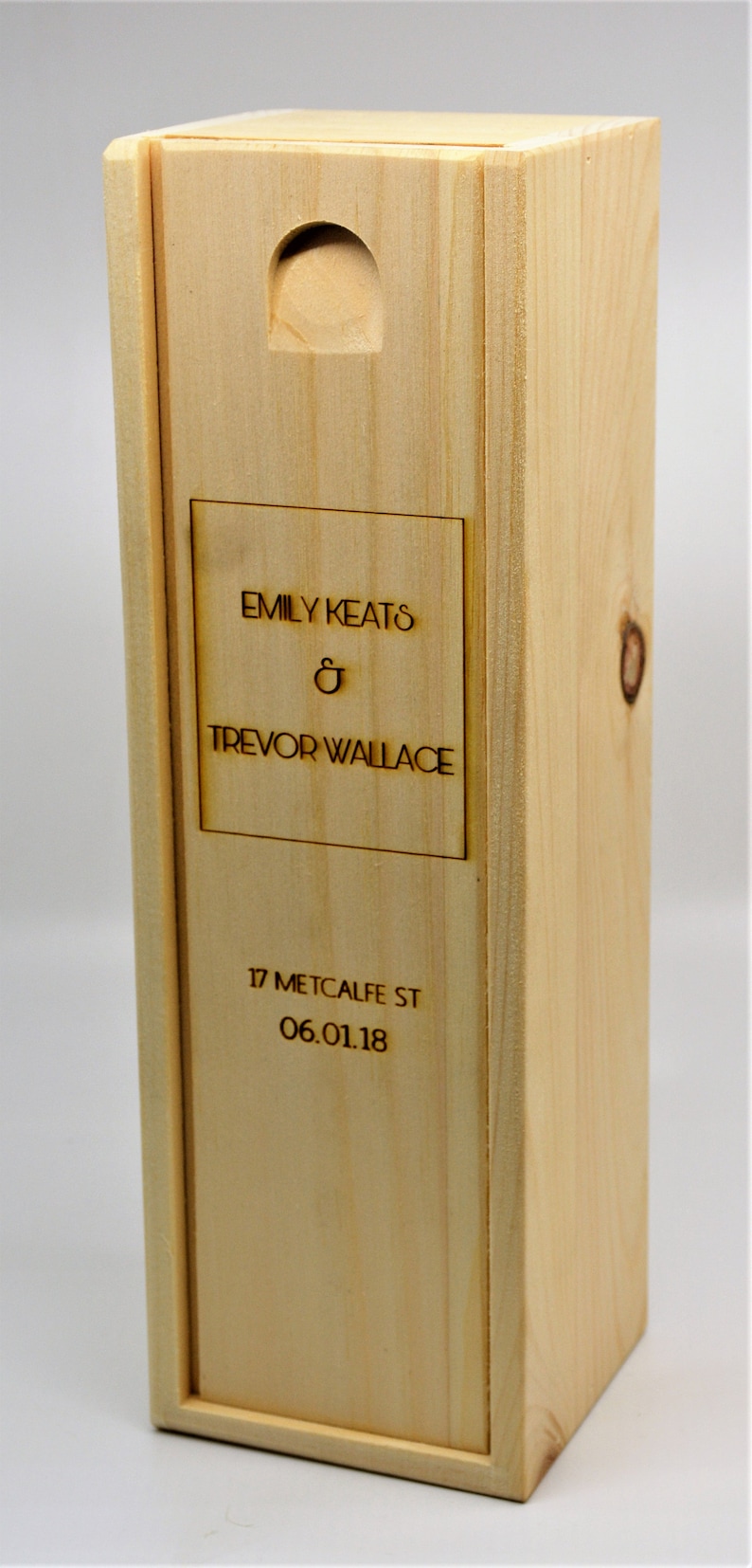 Engraved wedding gifts Design 21 Wedding party gifts Groomsmen gifts Birthday Gift Wedding Engraved Wine Box