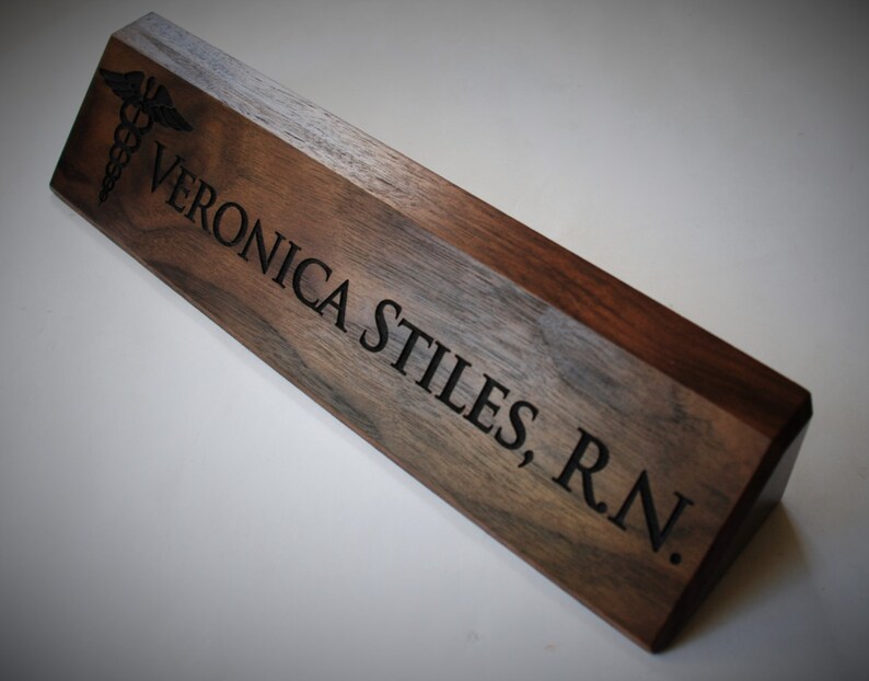 Personlised en bois massif /"fleurs/" en bois Plaque Cadeau Ajouter toute formulation