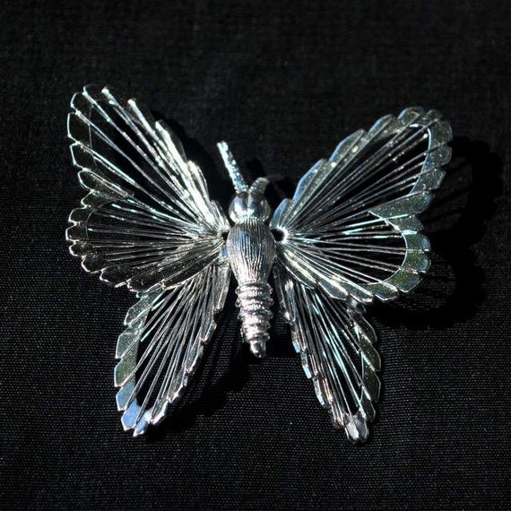 Spinneret butterfly pin by Monet. Wire butterfly … - image 1