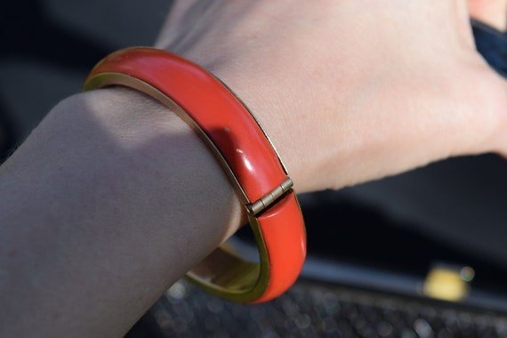 Red hinged clamper bracelet with safety chain sti… - image 6
