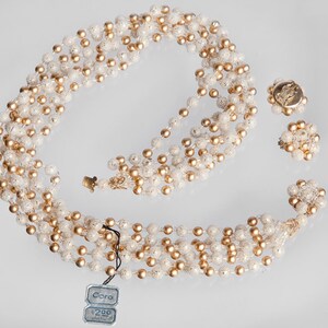 Coro white and gold beaded necklace and earring set. Regal midcentury jewelry. Dead stock. New with tags bild 1
