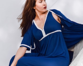 Lorraine nightgown and matching robe in blue with white brick brack. 1970’s lingere. Peignoir set.