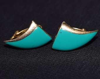 80’s geometric clip on earrings, in teal and gold tone.