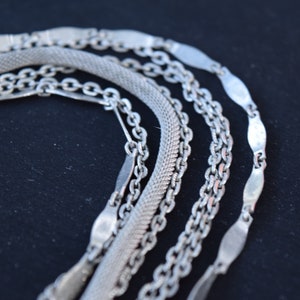 Vintage midcentury sliver mixed chain link necklace. Mixed link choker necklace.