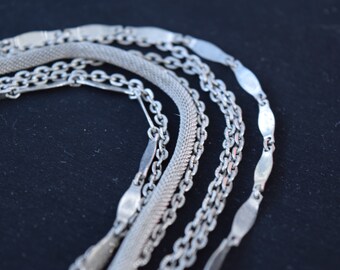 Vintage midcentury sliver mixed chain link necklace. Mixed link choker necklace.