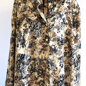 Koret vintage patterned top. 1990s Koret button shirt. Size 20 w. Plus size vintage image 1