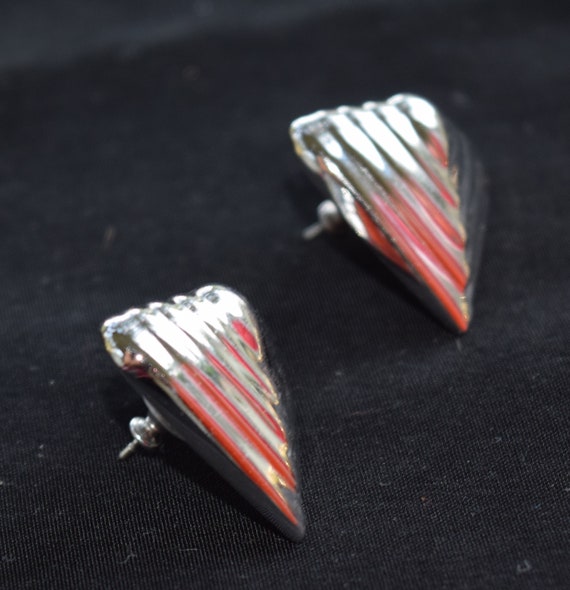 Silver tone Monet earrings. 1980’s vintage triang… - image 1