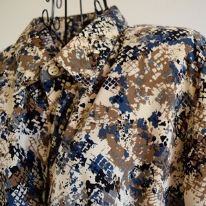 Koret vintage patterned top. 1990s Koret button shirt. Size 20 w. Plus size vintage image 2