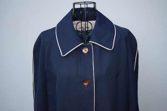 Vintage navy blue trench coat - image 3