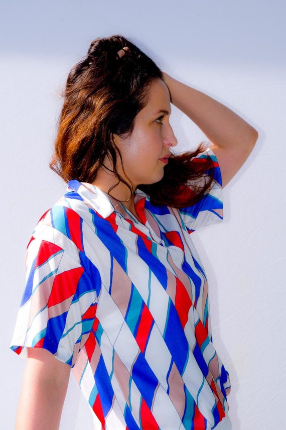 80’s polyester, multi colored shirt, with banded … - image 2