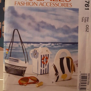 McCalls Fashion Accessories- M6761 - Nautical Purses