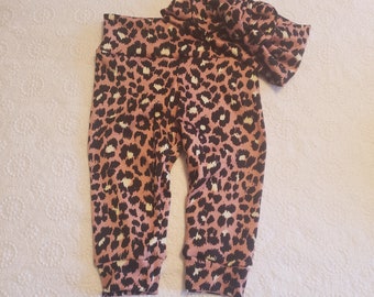 Mauve Cheetah Knit Baby Leggings