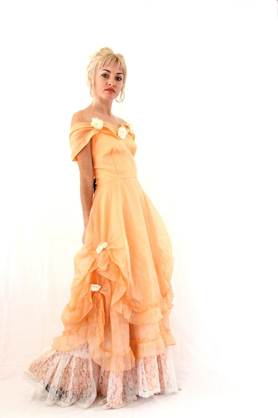 50s country wedding dress - off the shoulder peach
