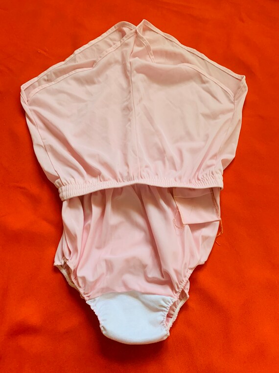 80s pastel pink running shorts - hot pants xs - image 3